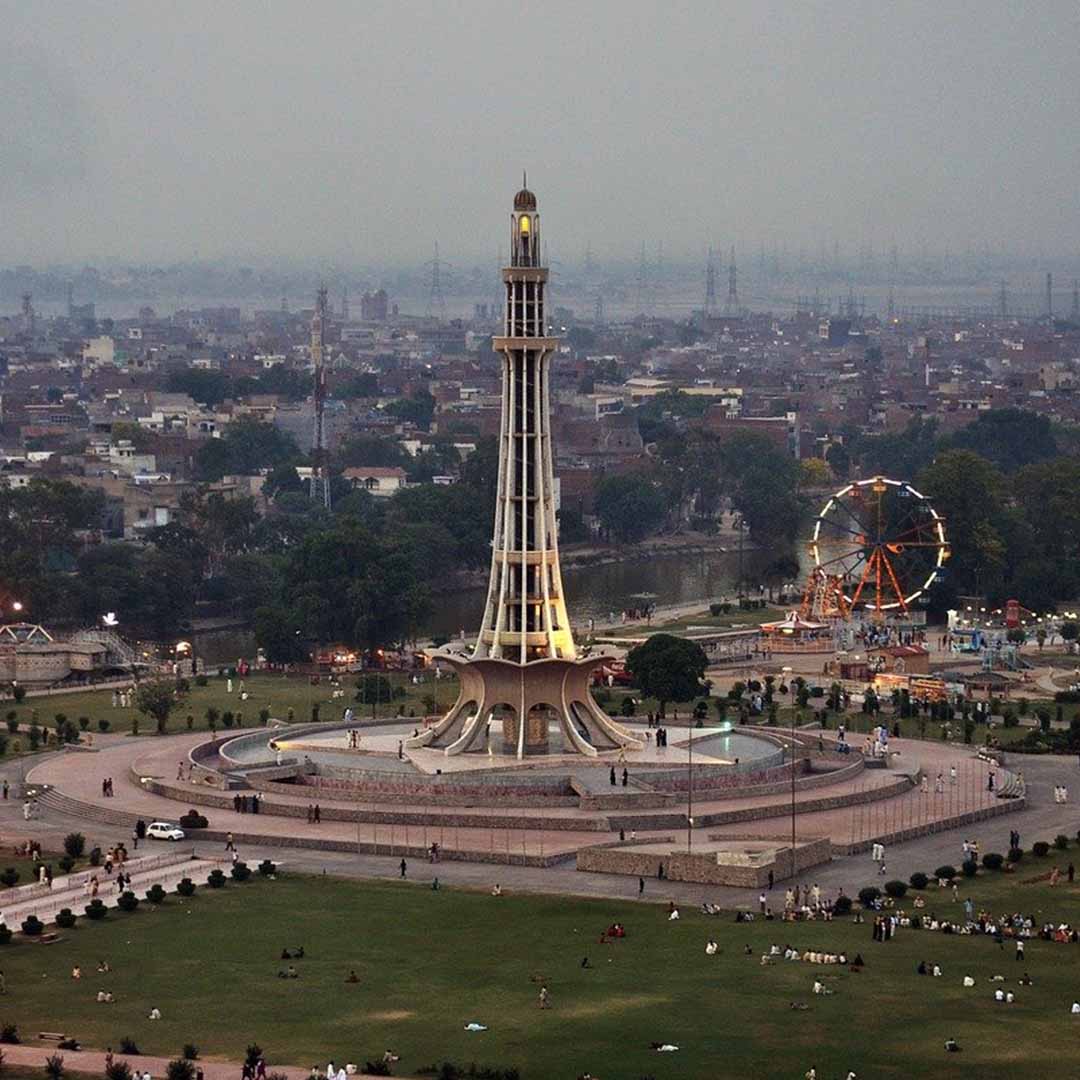 real-estate-lahore-2023-bg